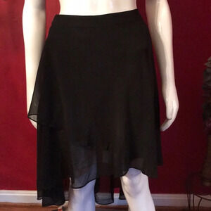 Fond high low skirt size M